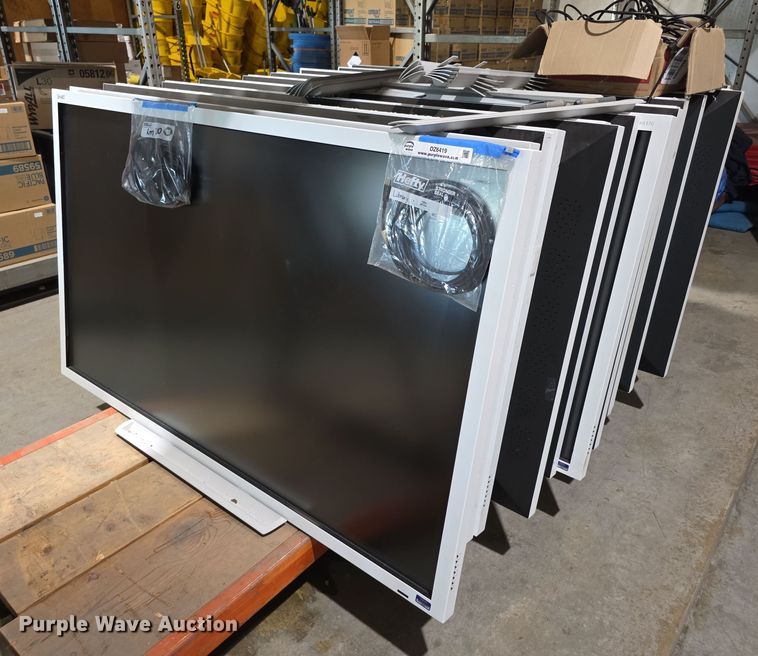 image for item DZ6419 (17) Smartboards E70 