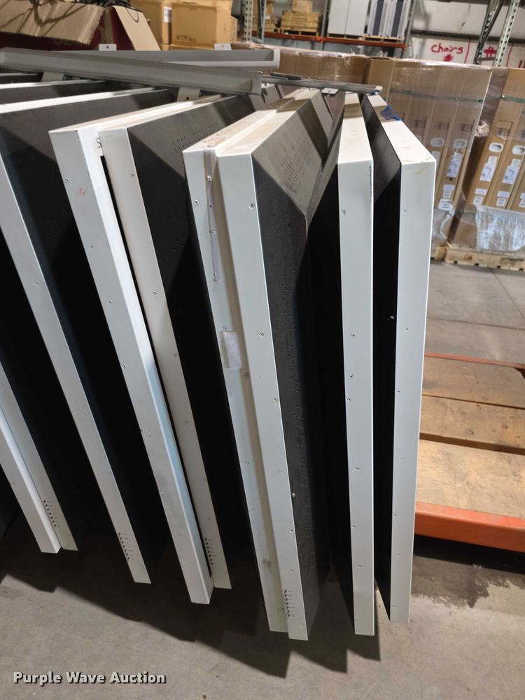 image for item DZ6419 (17) Smartboards E70 