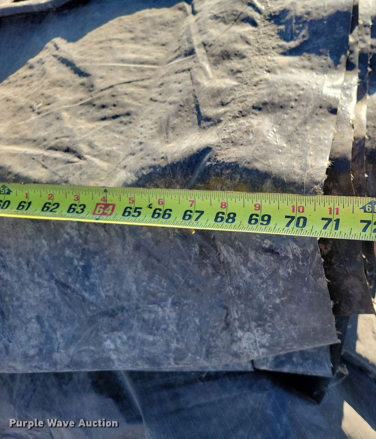 image for item DZ6638 Approximately 20 concrete blankets