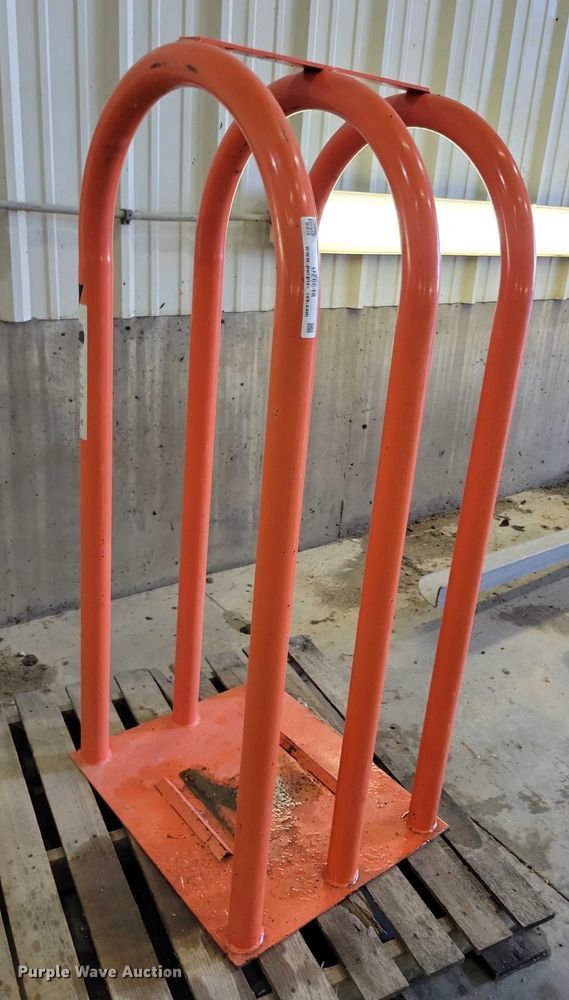 image for item DZ6648 Martins MIC-3 tire cage