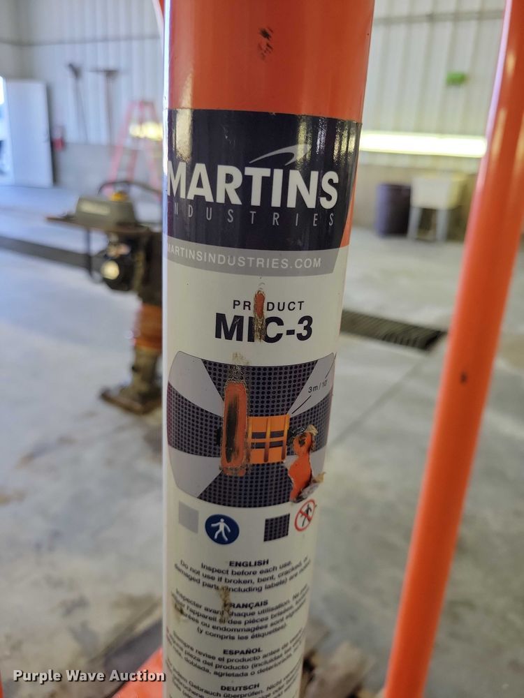 image for item DZ6648 Martins MIC-3 tire cage