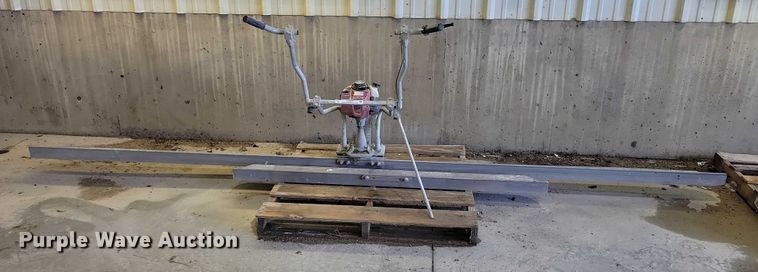 image for item DZ6650 Wacker Neuson P35A power screed