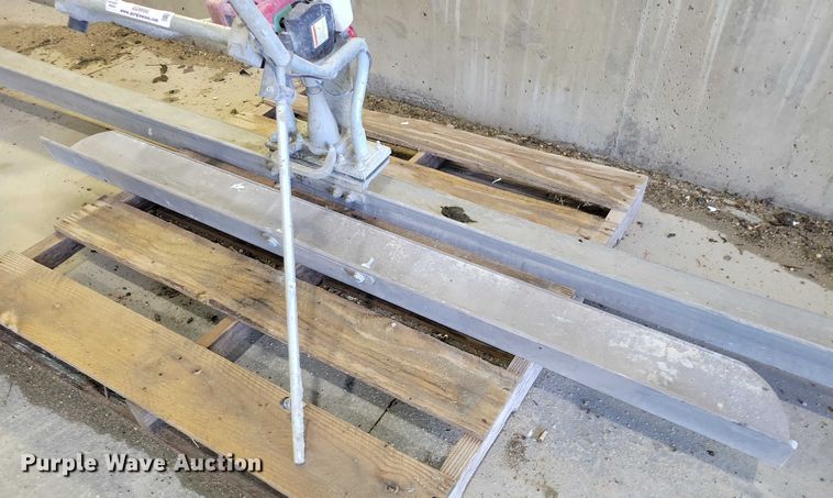 image for item DZ6650 Wacker Neuson P35A power screed