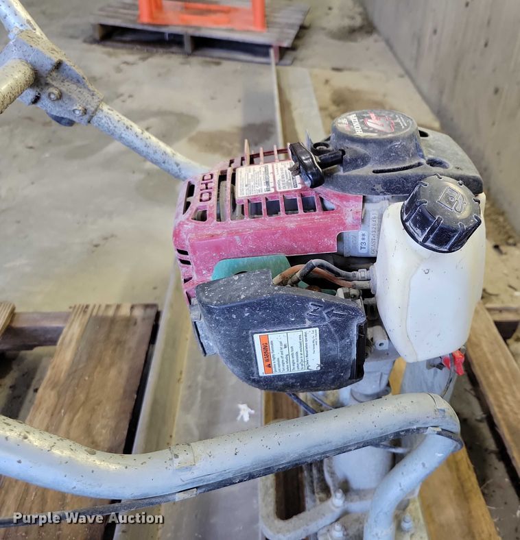 image for item DZ6650 Wacker Neuson P35A power screed