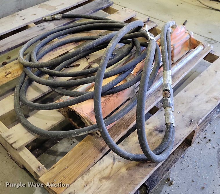 image for item DZ6651 Stanley PD45 post driver