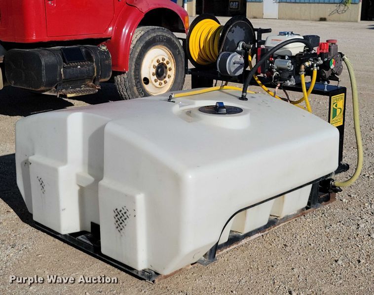 image for item DZ6652 Sprayer Specialties turf sprayer