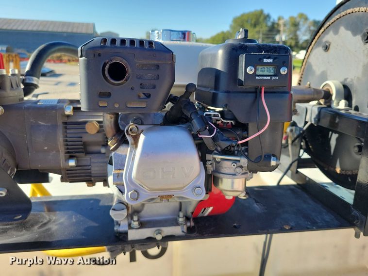 image for item DZ6652 Sprayer Specialties turf sprayer