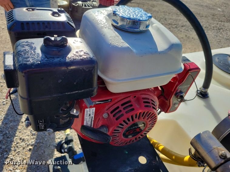 image for item DZ6652 Sprayer Specialties turf sprayer