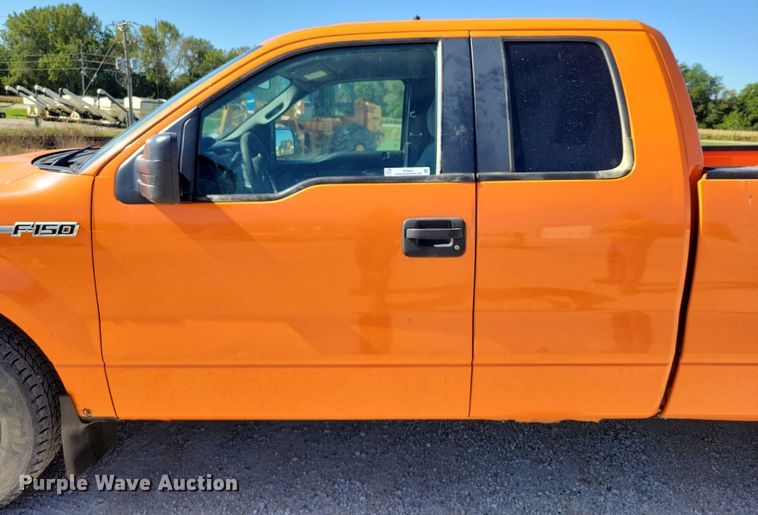 image for item DZ6653 2012 Ford F150 SuperCab pickup truck