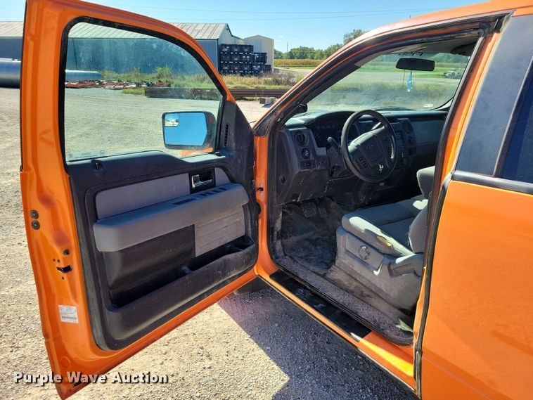 image for item DZ6653 2012 Ford F150 SuperCab pickup truck