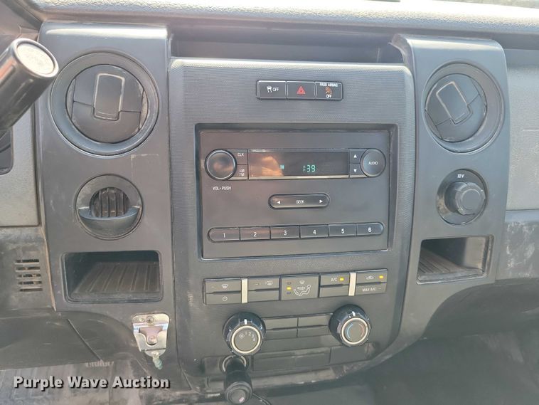 image for item DZ6653 2012 Ford F150 SuperCab pickup truck