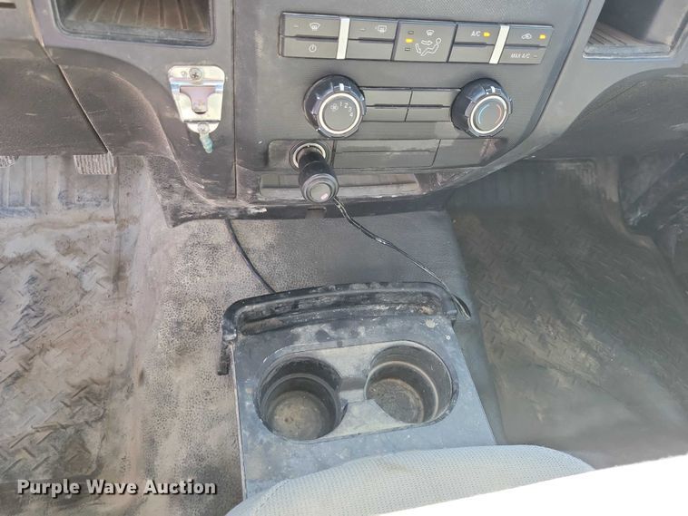 image for item DZ6653 2012 Ford F150 SuperCab pickup truck