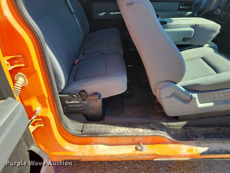 image for item DZ6653 2012 Ford F150 SuperCab pickup truck