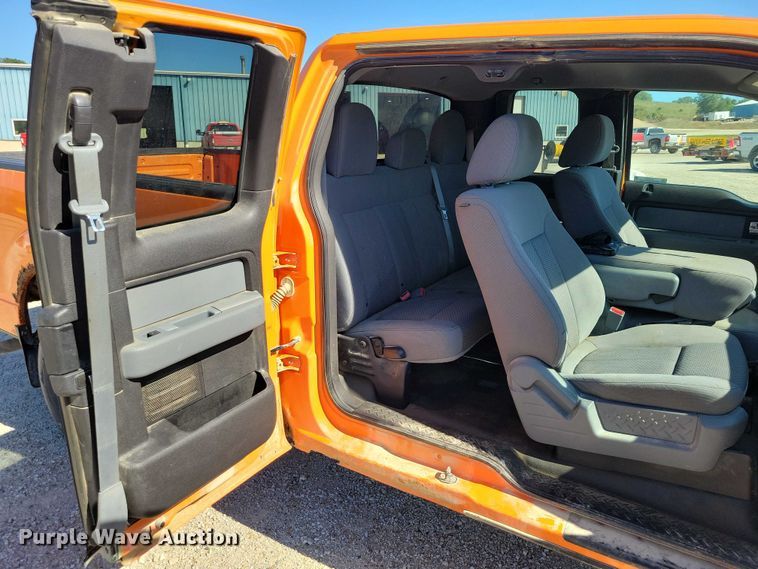 image for item DZ6653 2012 Ford F150 SuperCab pickup truck