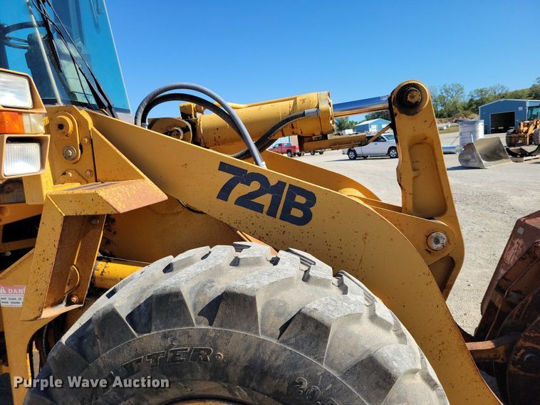 image for item DZ6654 1995 Case 721B wheel loader