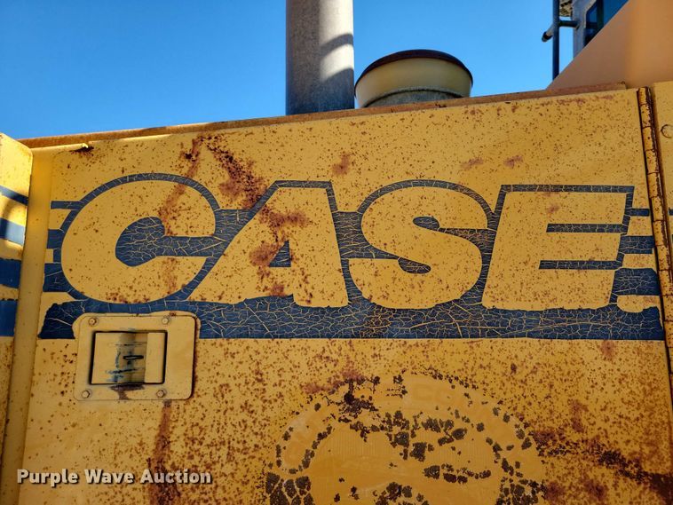 image for item DZ6654 1995 Case 721B wheel loader