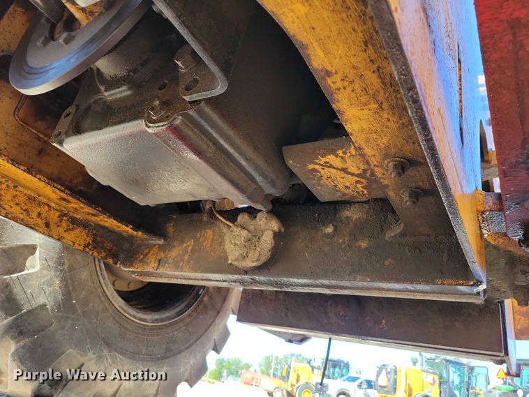 image for item DZ6654 1995 Case 721B wheel loader