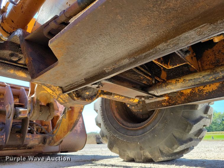 image for item DZ6654 1995 Case 721B wheel loader