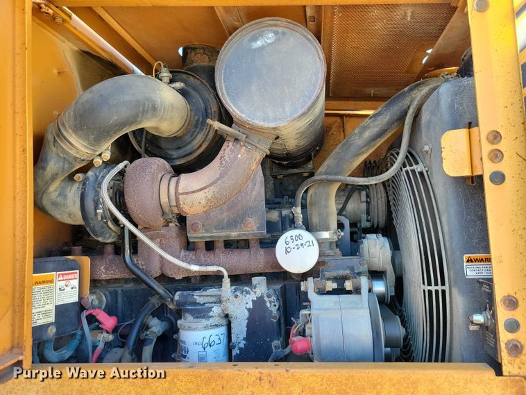 image for item DZ6654 1995 Case 721B wheel loader