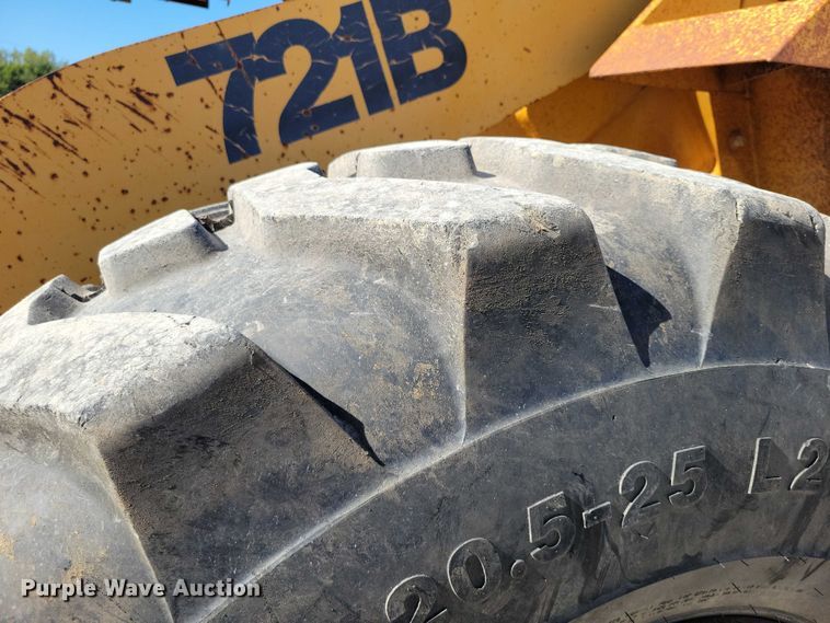 image for item DZ6654 1995 Case 721B wheel loader
