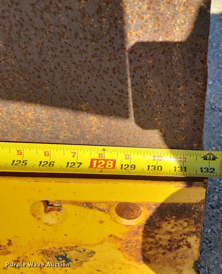 image for item DZ6655 2009 Sterling L-Line dump truck