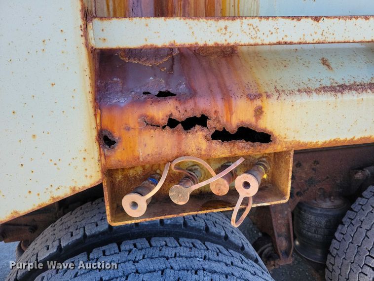 image for item DZ6655 2009 Sterling L-Line dump truck