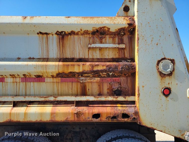 image for item DZ6655 2009 Sterling L-Line dump truck