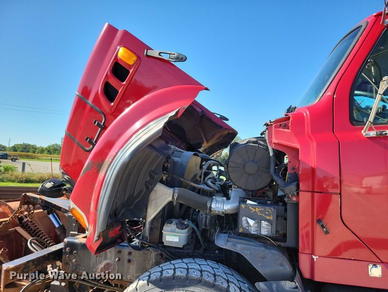 image for item DZ6655 2009 Sterling L-Line dump truck