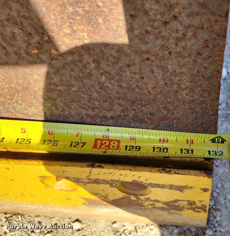 image for item DZ6656 2002 Volvo VHD64F dump truck