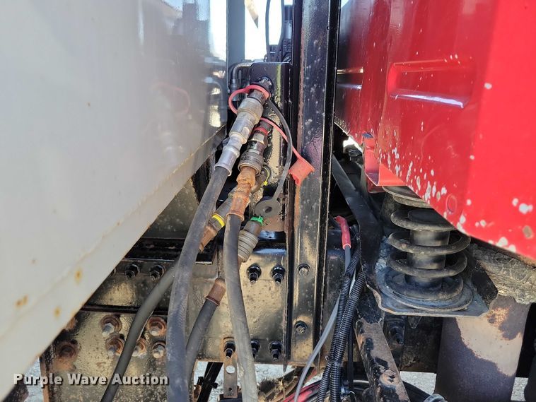 image for item DZ6656 2002 Volvo VHD64F dump truck