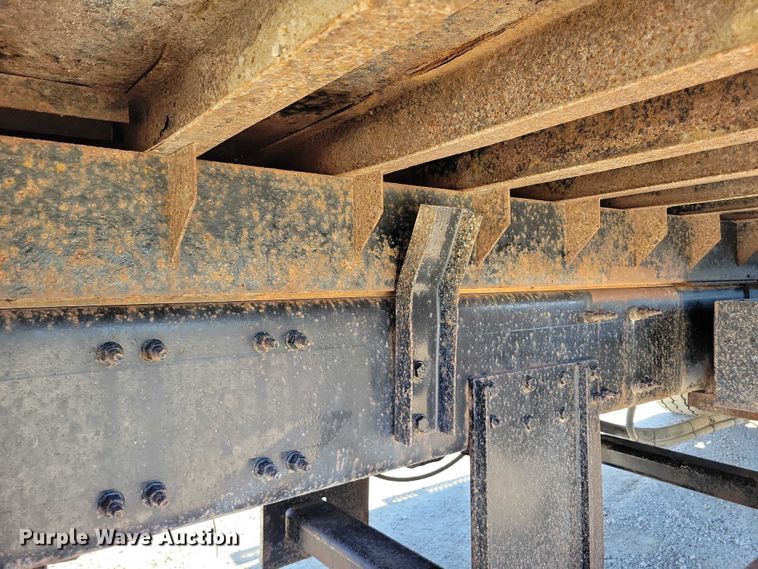 image for item DZ6656 2002 Volvo VHD64F dump truck