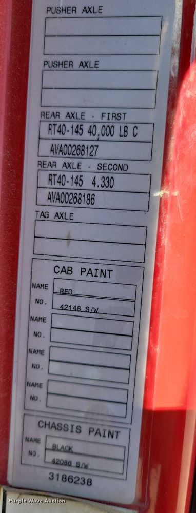 image for item DZ6656 2002 Volvo VHD64F dump truck