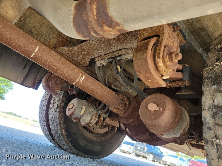 image for item DZ6658 2013 Bluebird school bus