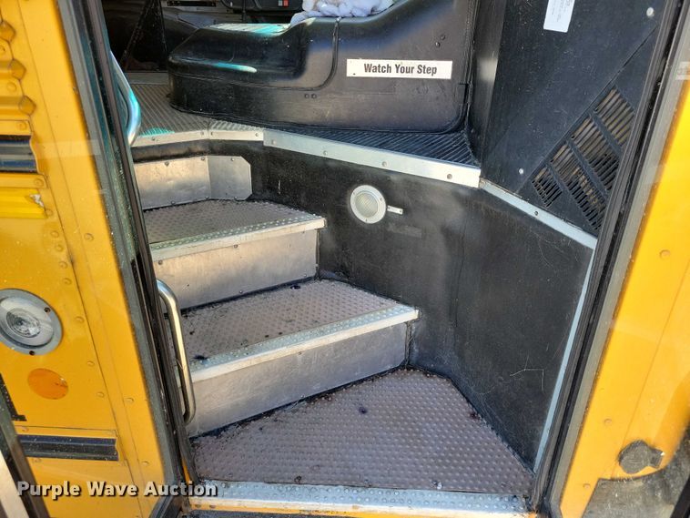 image for item DZ6658 2013 Bluebird school bus