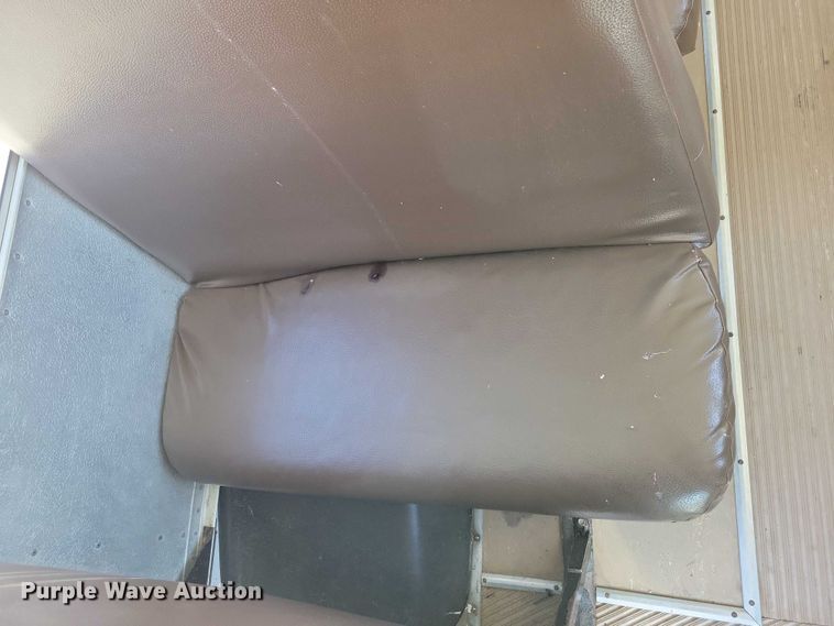 image for item DZ6658 2013 Bluebird school bus