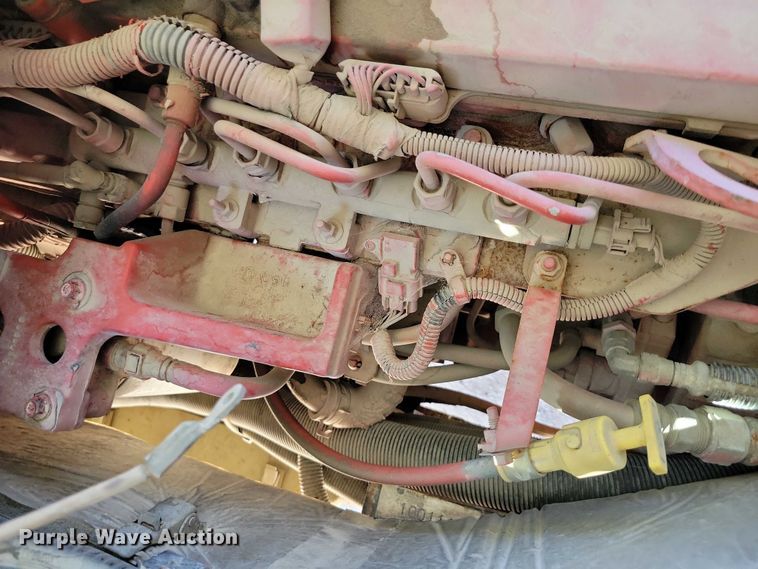 image for item DZ6658 2013 Bluebird school bus