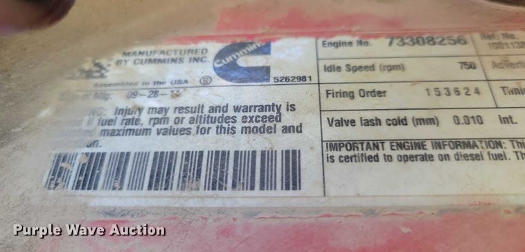 image for item DZ6658 2013 Bluebird school bus