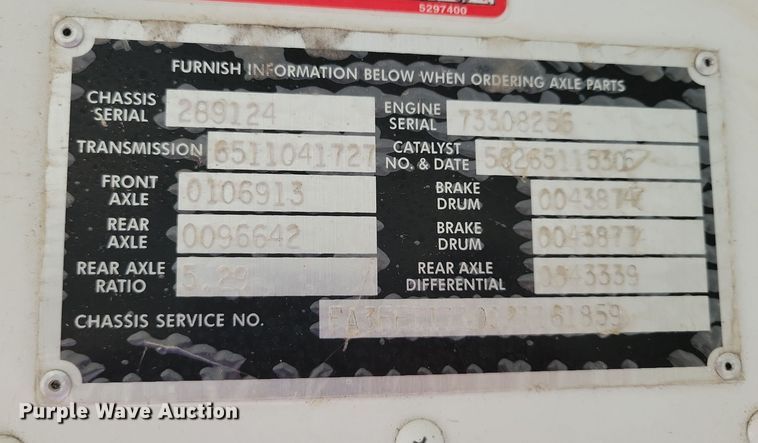 image for item DZ6658 2013 Bluebird school bus