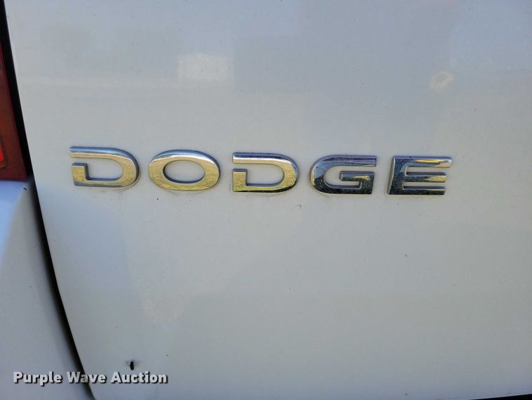 image for item DZ6660 2010 Dodge Grand Caravan van