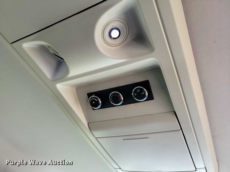 image for item DZ6660 2010 Dodge Grand Caravan van