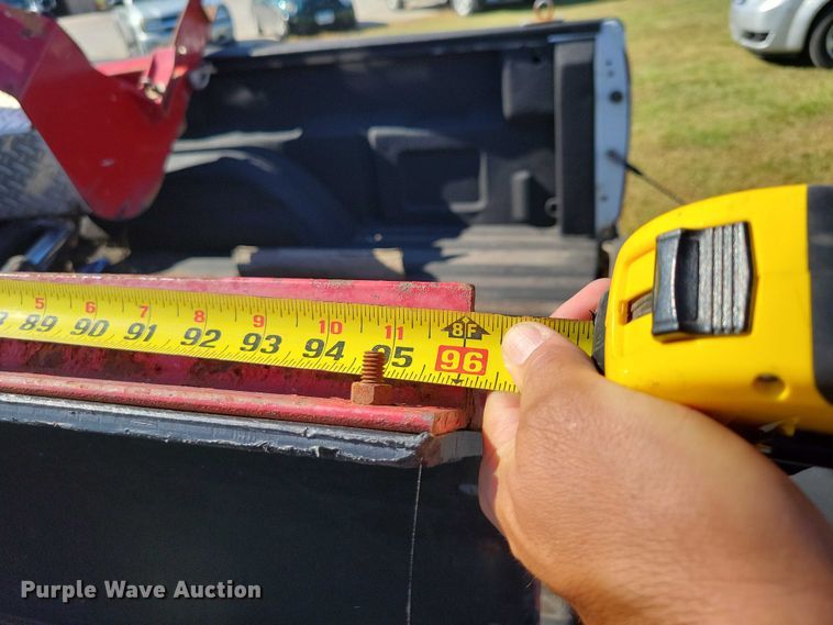 image for item DZ6661 2003 Chevrolet  Silverado 1500 Ext. Cab pickup truck