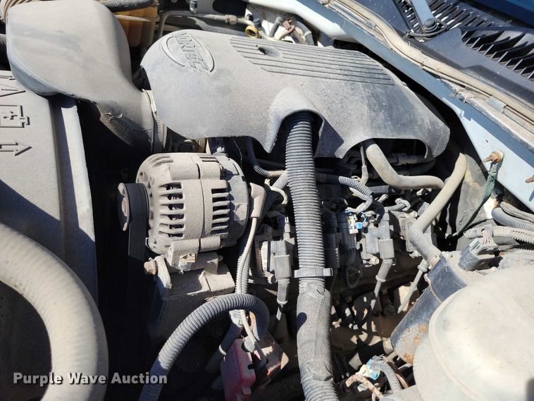 image for item DZ6661 2003 Chevrolet  Silverado 1500 Ext. Cab pickup truck