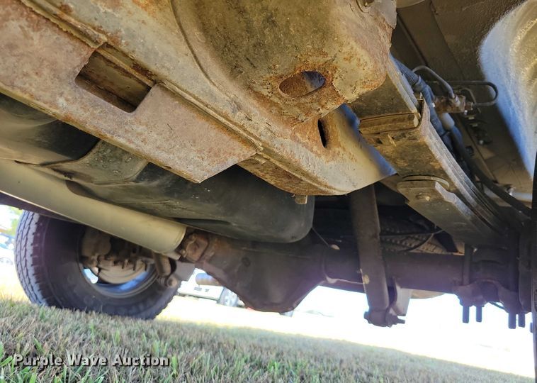 image for item DZ6662 2017 Chevrolet  Express van