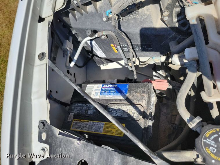 image for item DZ6662 2017 Chevrolet  Express van