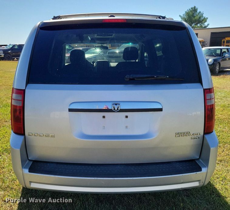 image for item DZ6663 2010 Dodge Grand Caravan  van