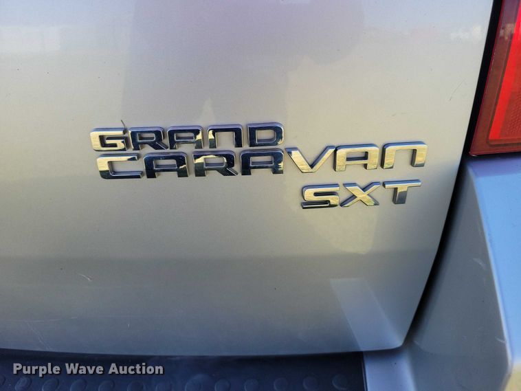 image for item DZ6663 2010 Dodge Grand Caravan  van