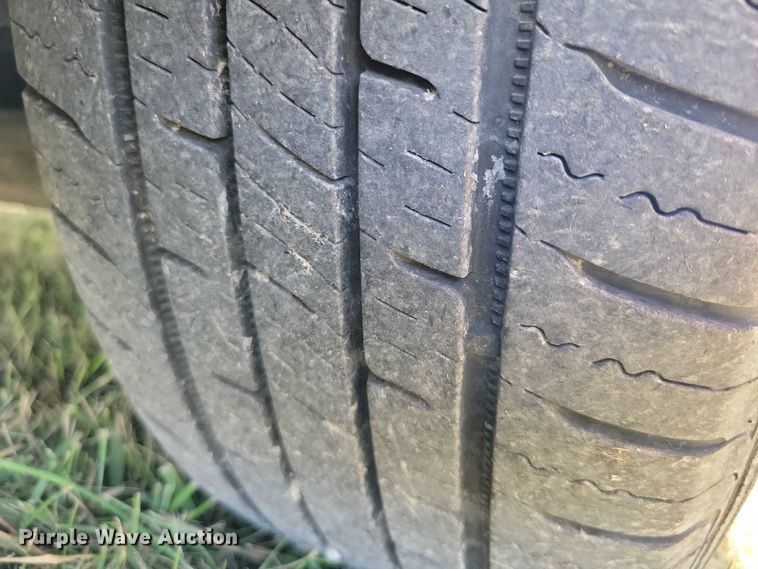 image for item DZ6663 2010 Dodge Grand Caravan  van