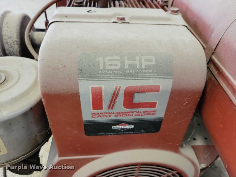 image for item DZ6678 Lincoln welder/generator