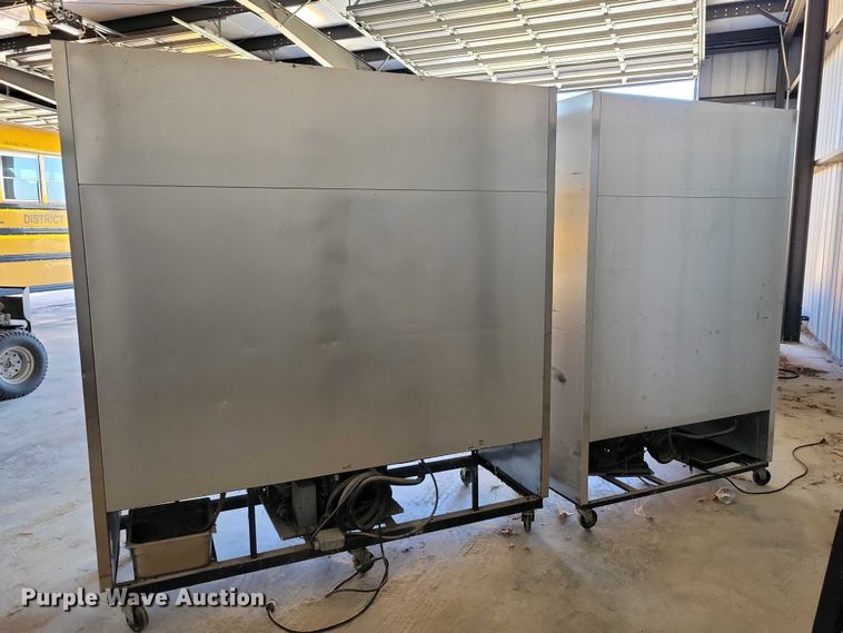 image for item DZ6680 True refrigerator and freezer