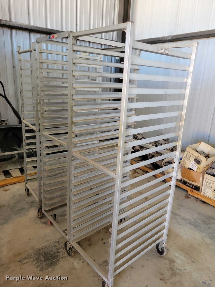 image for item DZ6682 (3) New Age lunch room tray racks